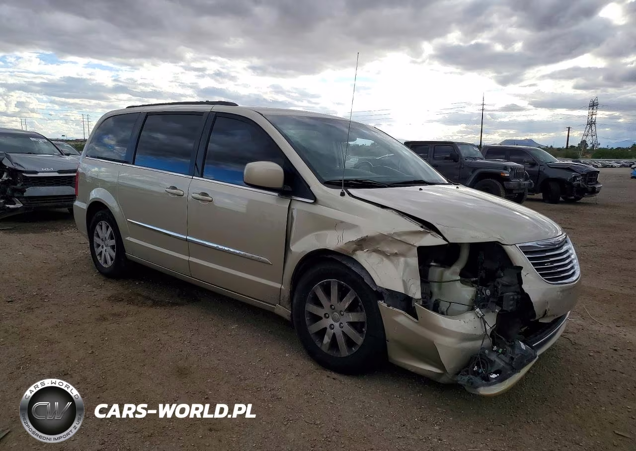 2014 Chrysler Town & Country Touring VIN:2C4RC1BG0ER434009 - 4