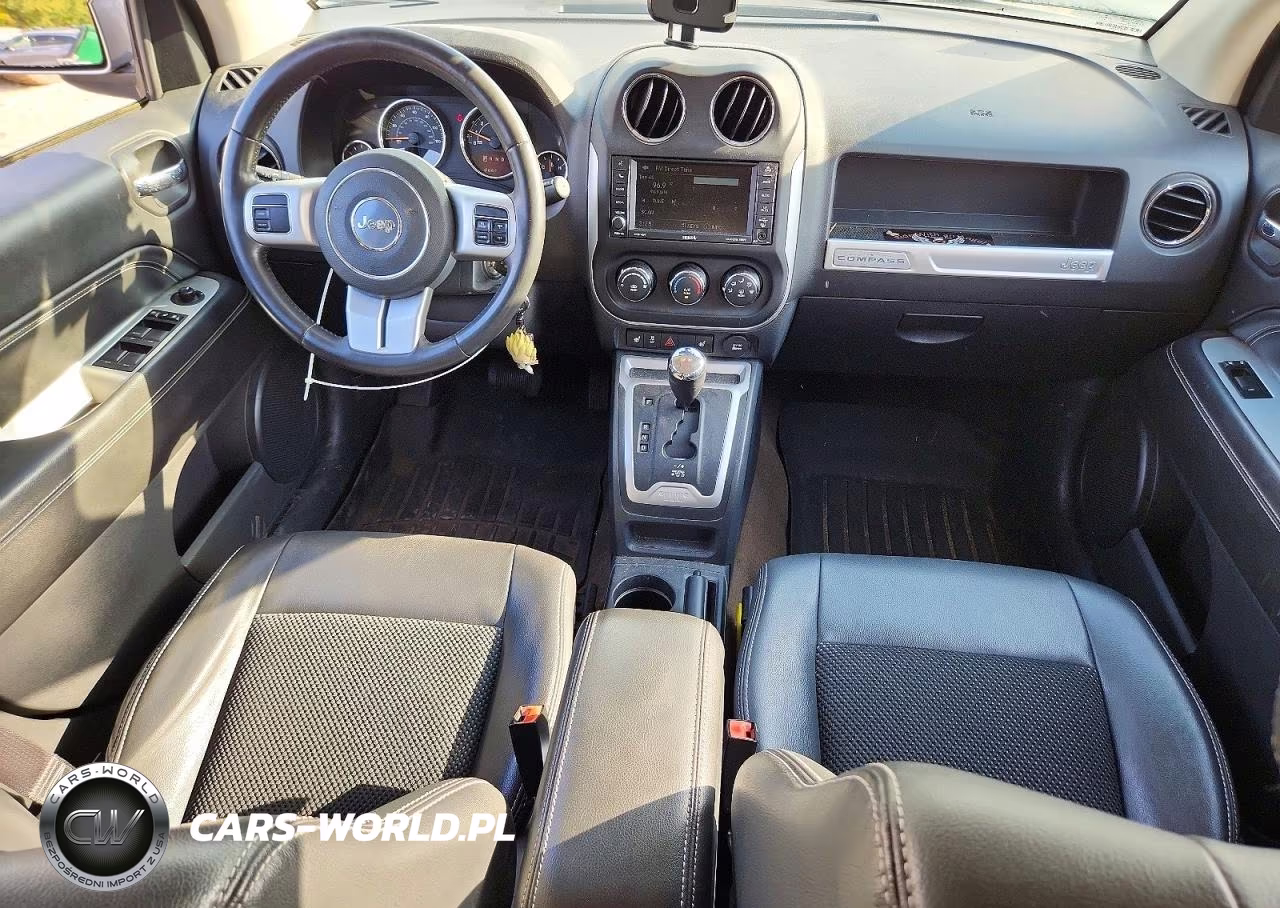 2015 Jeep Compass Latitude VIN:1C4NJDEB6FD184799 - 8