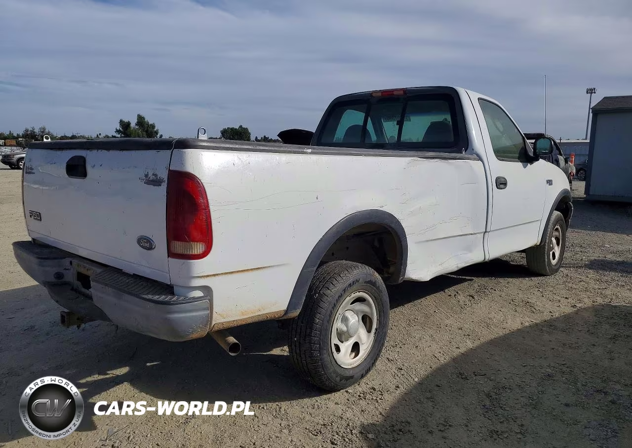 2003 Ford F150 VIN:2FTRF18223CB01961 - 3
