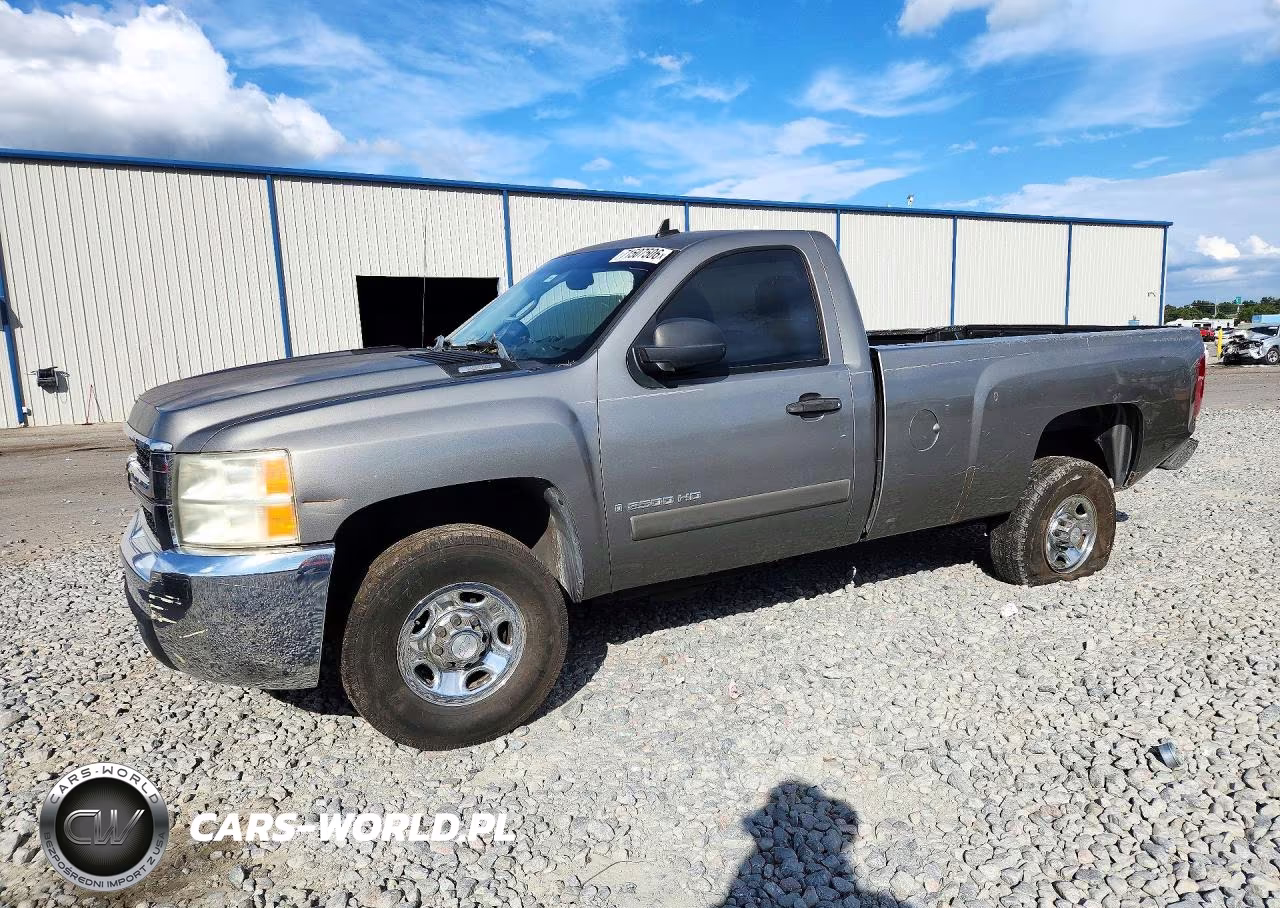 2007 Chevrolet Silverado C2500 Heavy Duty VIN:1GCHC24KX7E526232 - 1