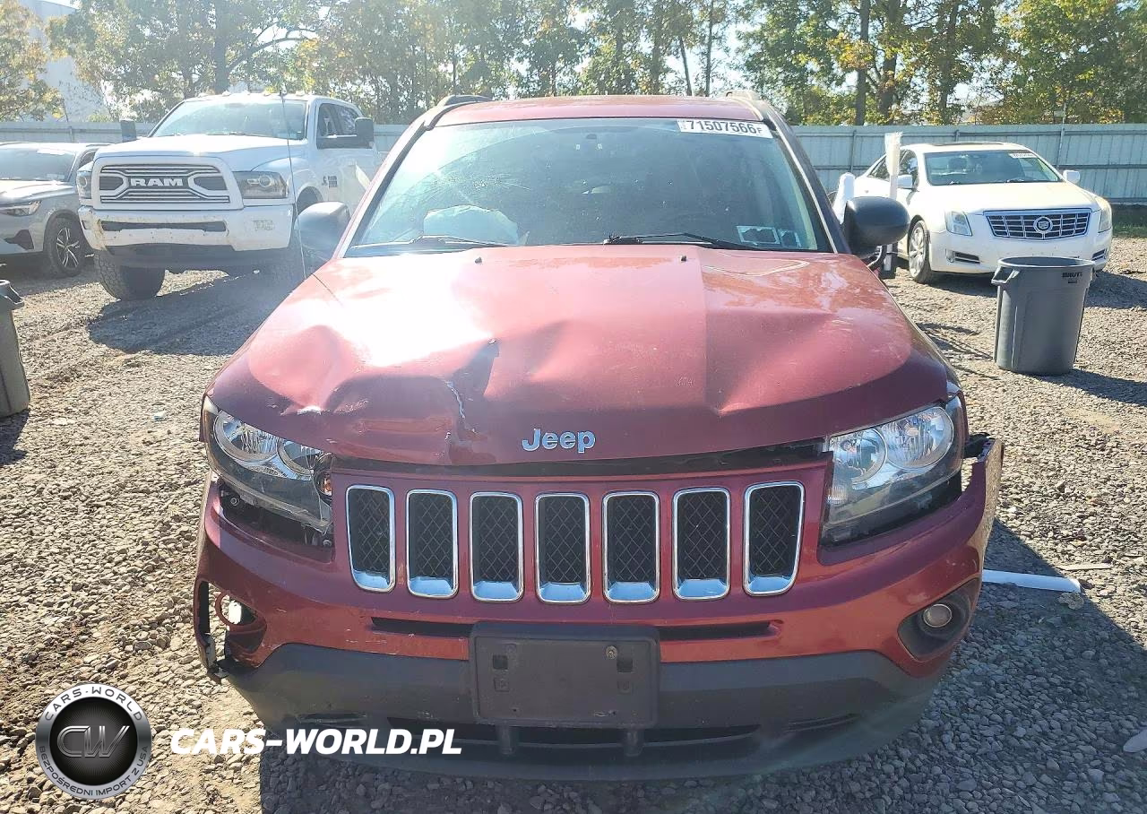2016 Jeep Compass Sport VIN:1C4NJDBB1GD791747 - 5