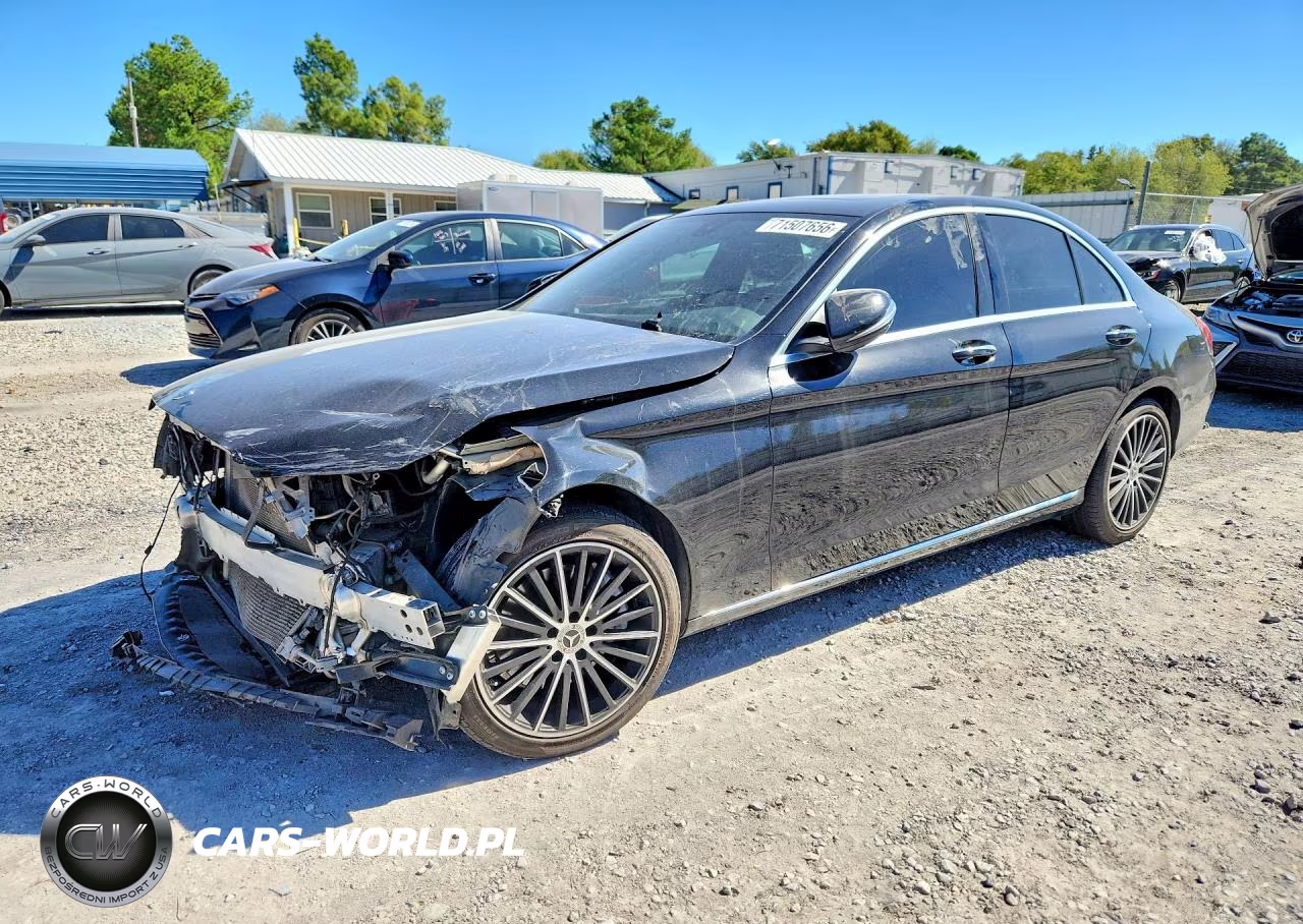 2021 Mercedes-Benz C 300