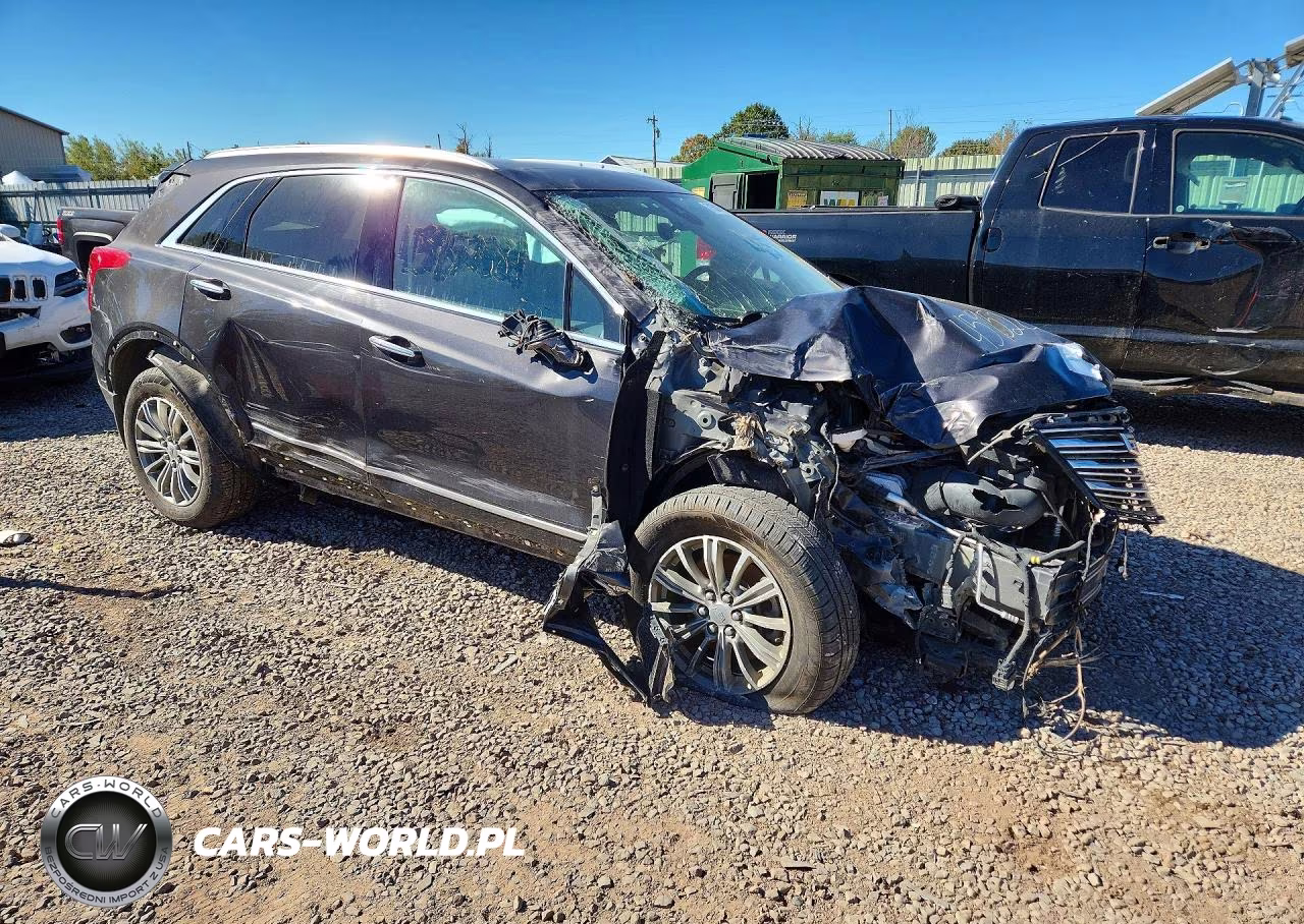 2018 Cadillac Xt5 Luxury VIN:1GYKNDRS7JZ163791 - 4