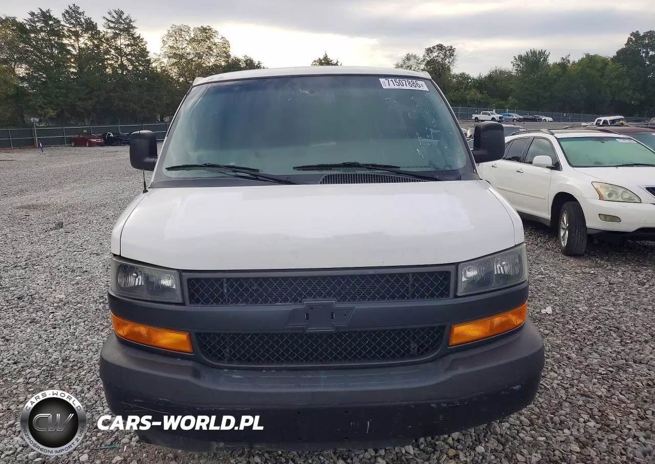 2019 Chevrolet Express G2500 VIN:1GCWGAF15K1245885 - 5