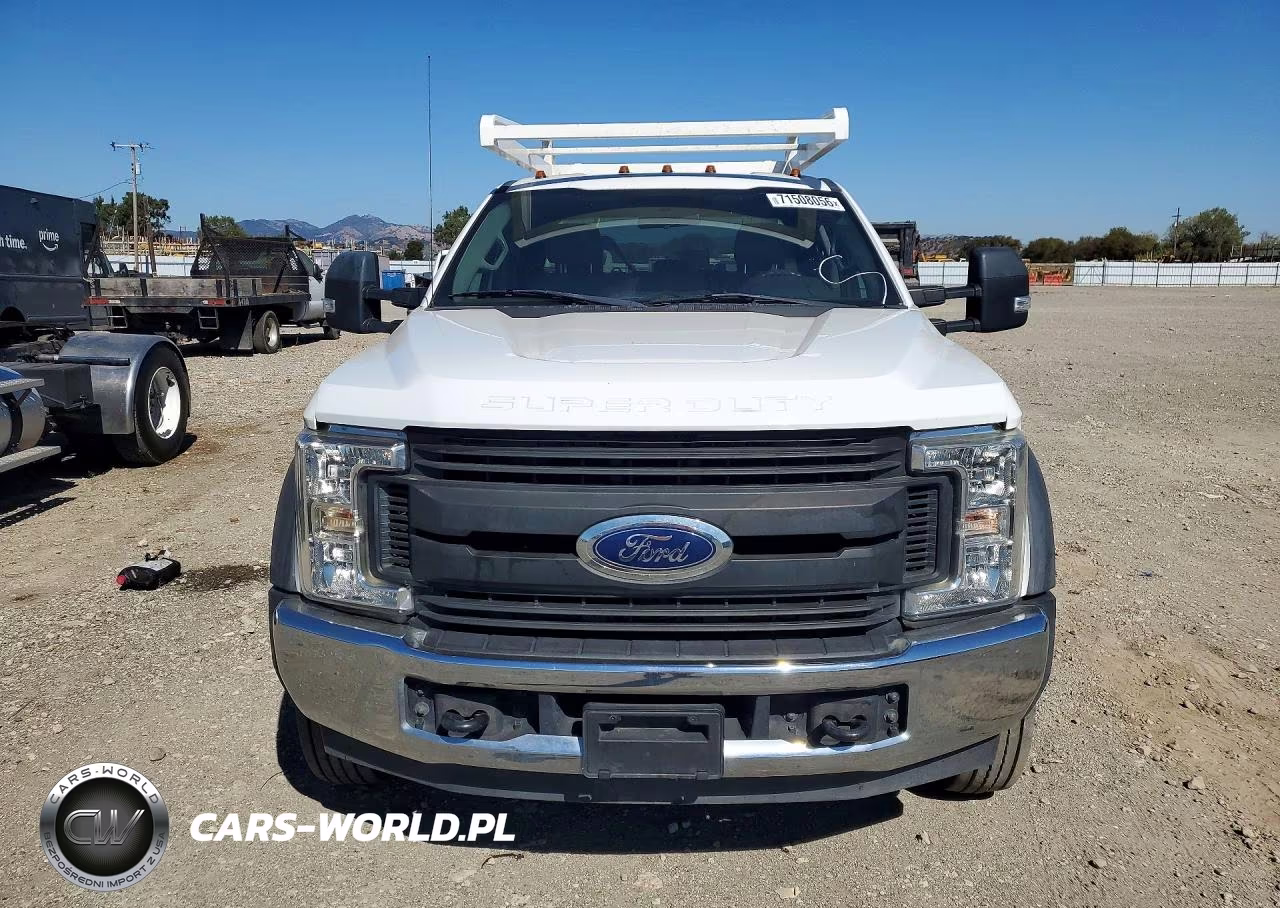 2018 Ford F550 Super Duty VIN:1FD0X5GT7JEB99198 - 5