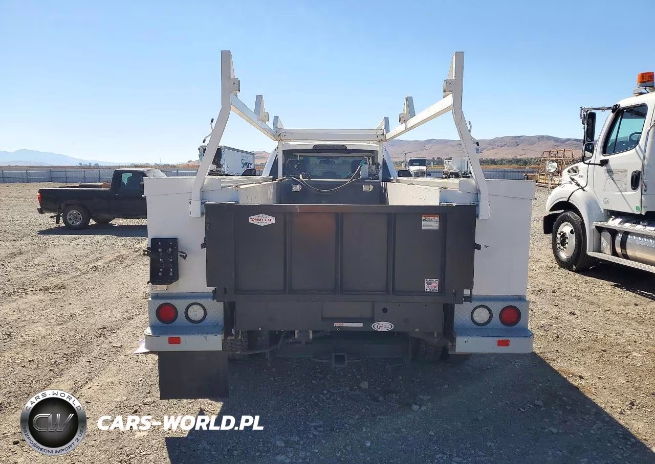 2018 Ford F550 Super Duty VIN:1FD0X5GT7JEB99198 - 6