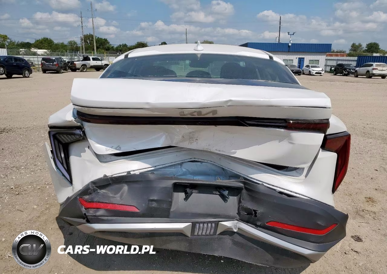 2025 Kia K4 VIN:3KPFT4DE6SE058574 - 6