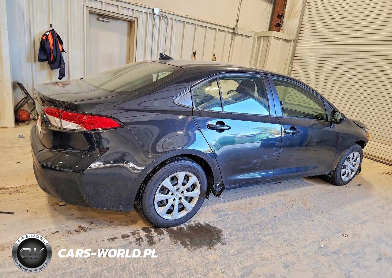2021 Toyota Corolla Le VIN:JTDEPMAE0MJ177022 - 3