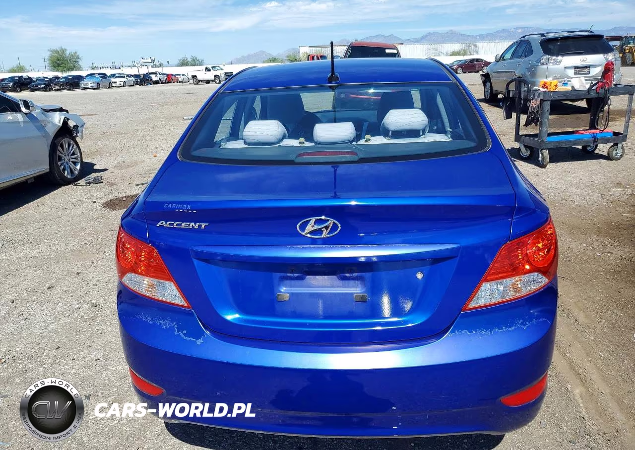2013 Hyundai Accent Gls VIN:KMHCT4AE9DU556680 - 6