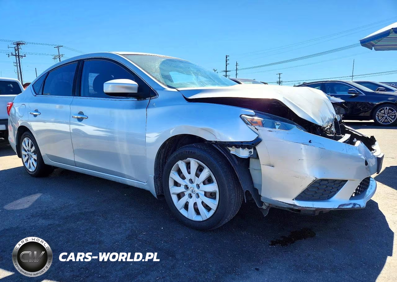 2017 Nissan Sentra S VIN:3N1AB7AP4HY383416 - 4