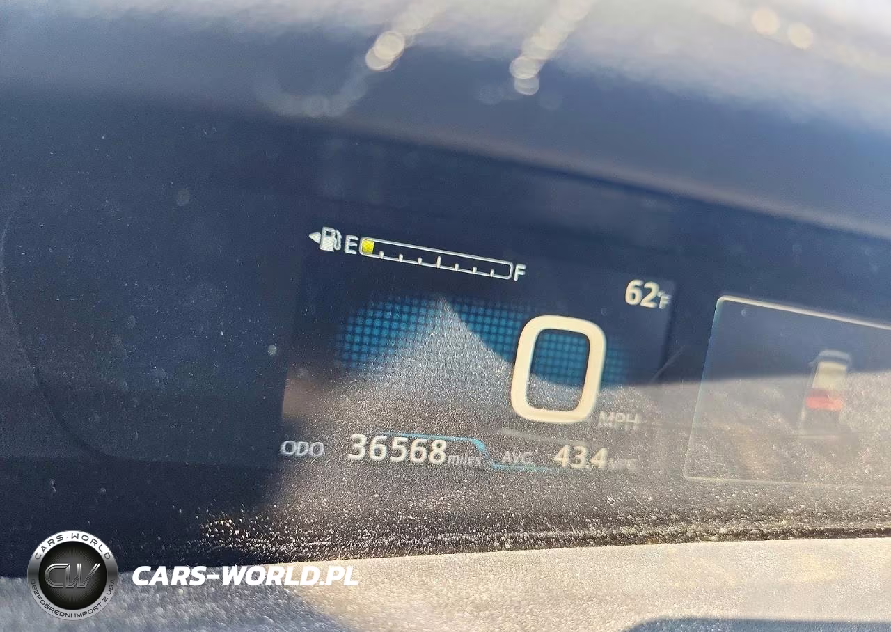 2017 Toyota Prius Two VIN:JTDKBRFU6H3543378 - 9