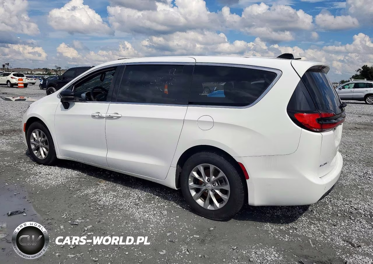 2026 Chrysler Pacifica Limited VIN:2C4RC1GG3TR177711 - 2