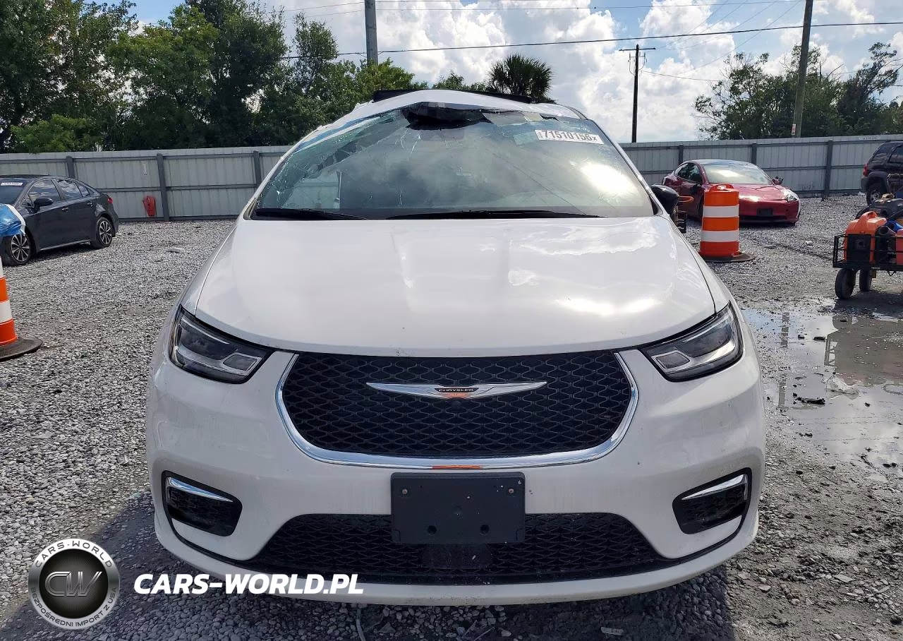 2026 Chrysler Pacifica Limited VIN:2C4RC1GG3TR177711 - 5