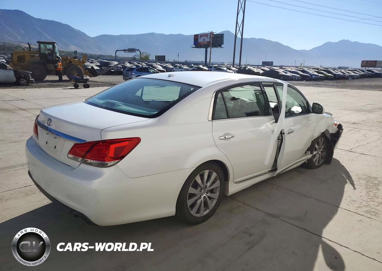 2011 Toyota Avalon Base VIN:4T1BK3DB1BU379016 - 3