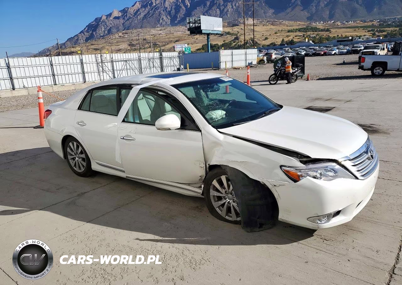 2011 Toyota Avalon Base VIN:4T1BK3DB1BU379016 - 4