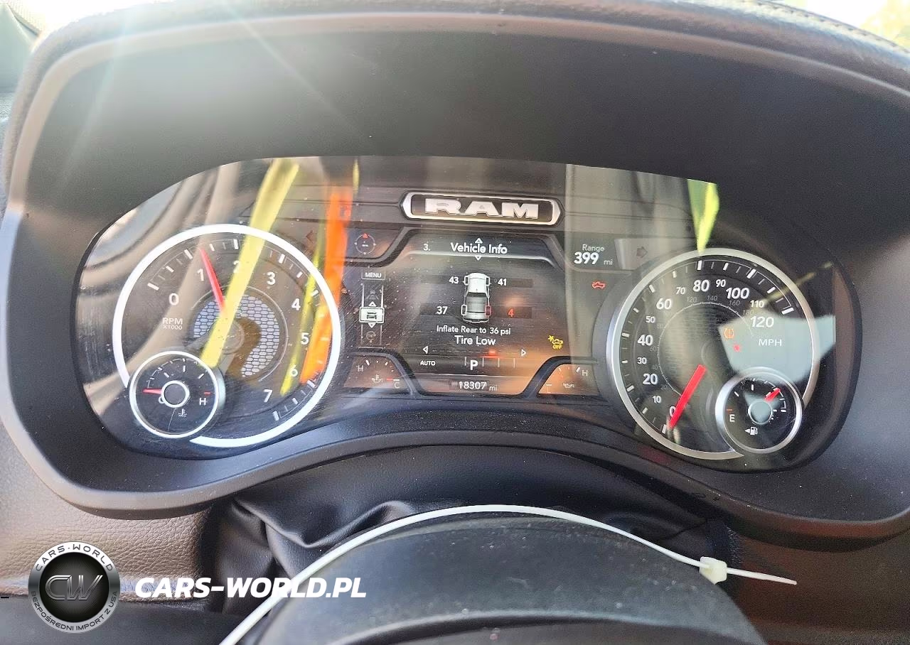 2026 Ram 1500 Laramie VIN:1C6SRFJT0TN237631 - 9