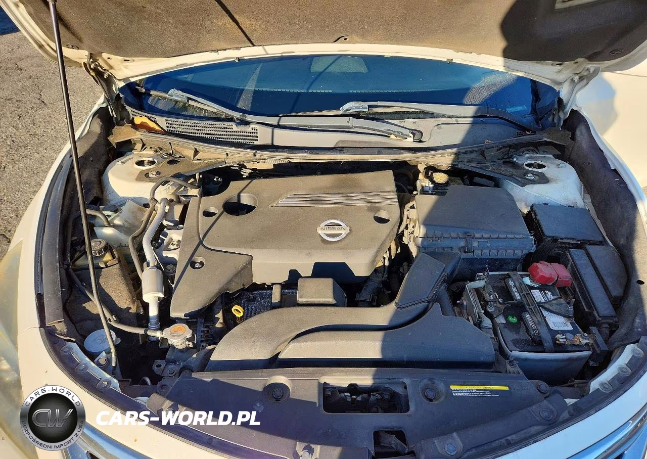 2015 Nissan Altima 2.5 S VIN:1N4AL3AP2FC192298 - 11