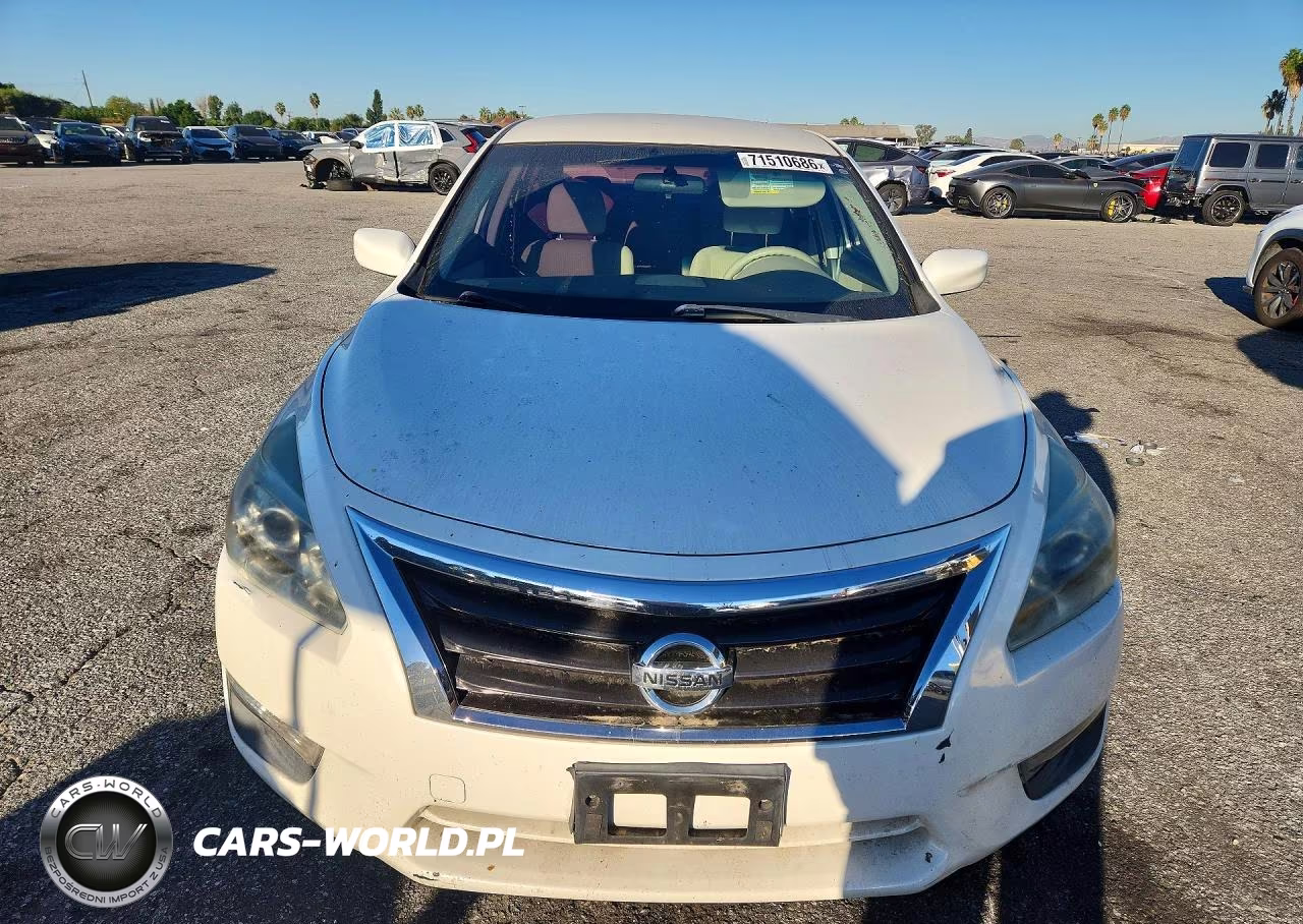 2015 Nissan Altima 2.5 S VIN:1N4AL3AP2FC192298 - 5