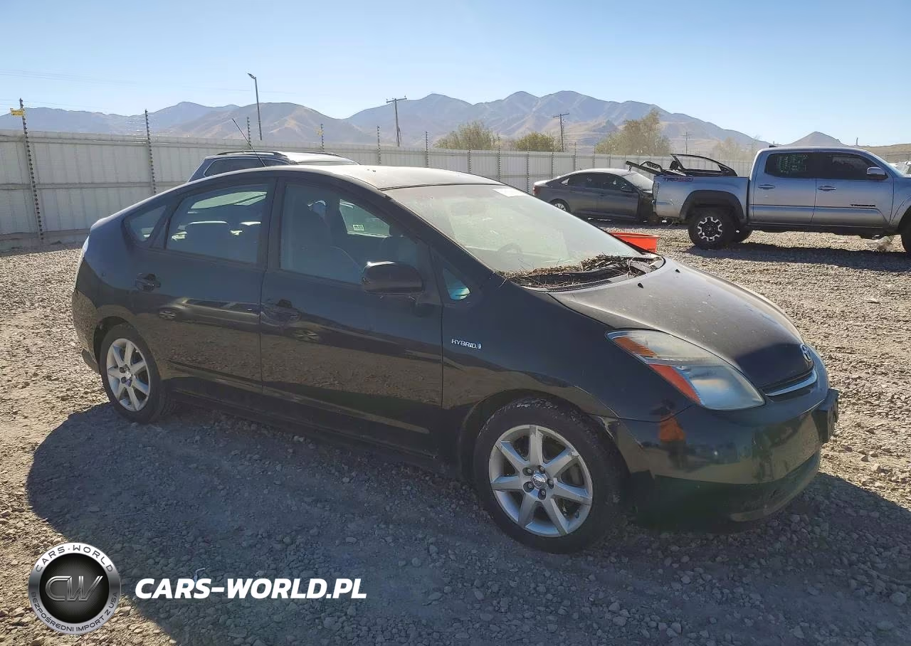 2008 Toyota Prius Touring VIN:JTDKB20U483390127 - 4