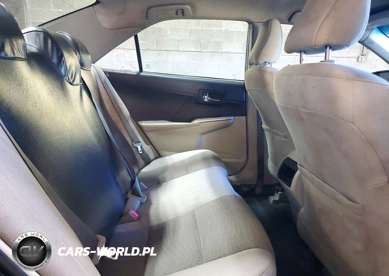 2014 Toyota Camry Hybrid Le VIN:4T1BD1FK0EU105287 - 10