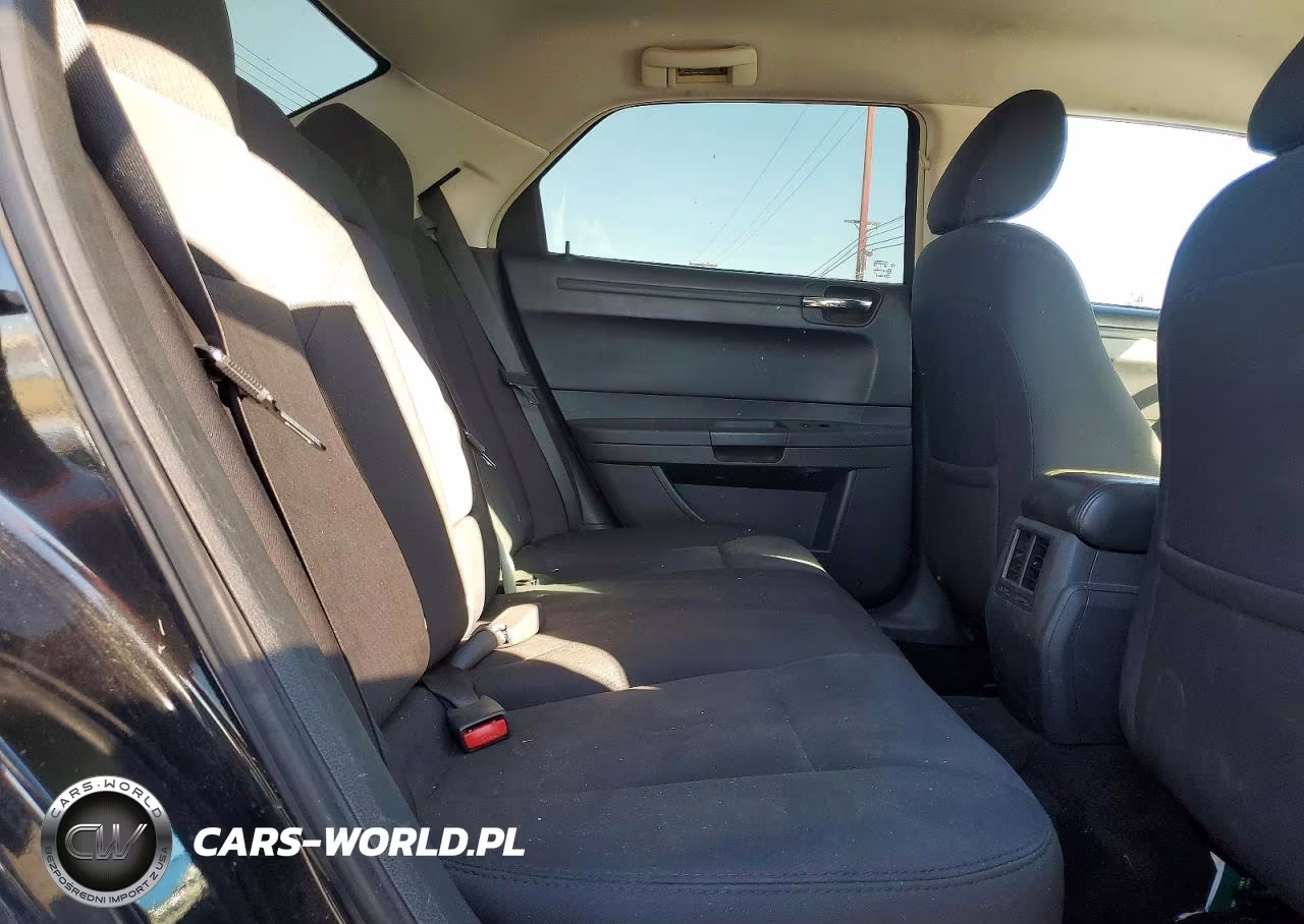 2008 Chrysler 300 Lx VIN:2C3KA43R18H126192 - 10