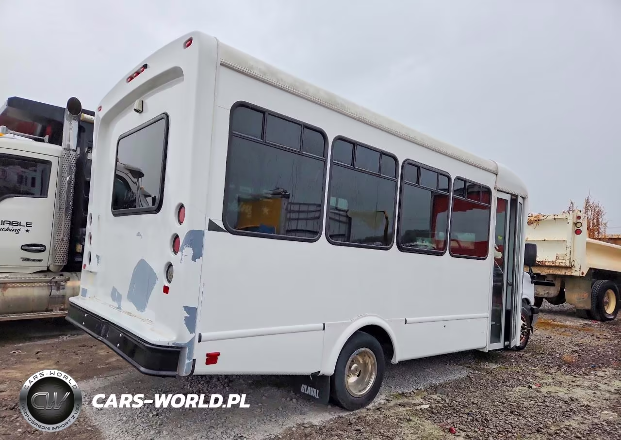 2022 Chevrolet Express Shuttle Bus VIN:1HA6GUB79NN008708 - 3