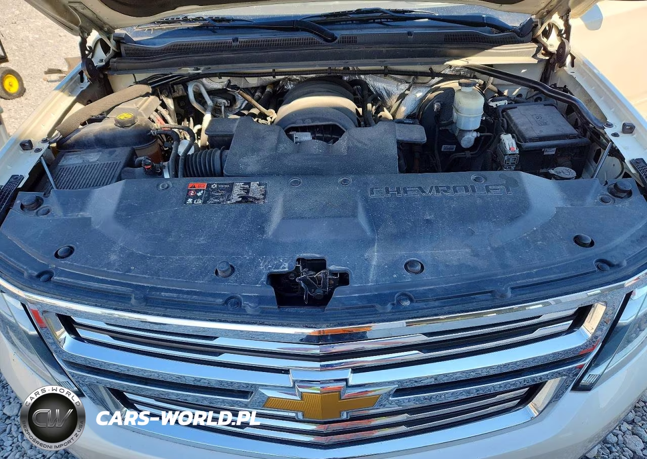 2015 Chevrolet Tahoe Ltz VIN:1GNSKCKC3FR105591 - 12