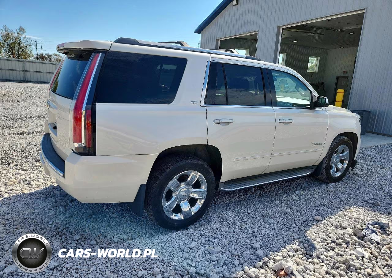2015 Chevrolet Tahoe Ltz VIN:1GNSKCKC3FR105591 - 3