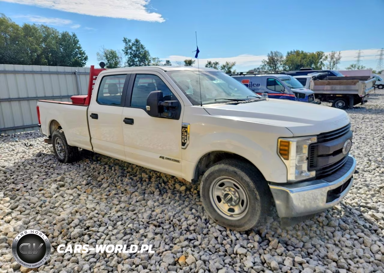 2019 Ford F350 Super Duty VIN:1FT7W3AT2KEF59658 - 4