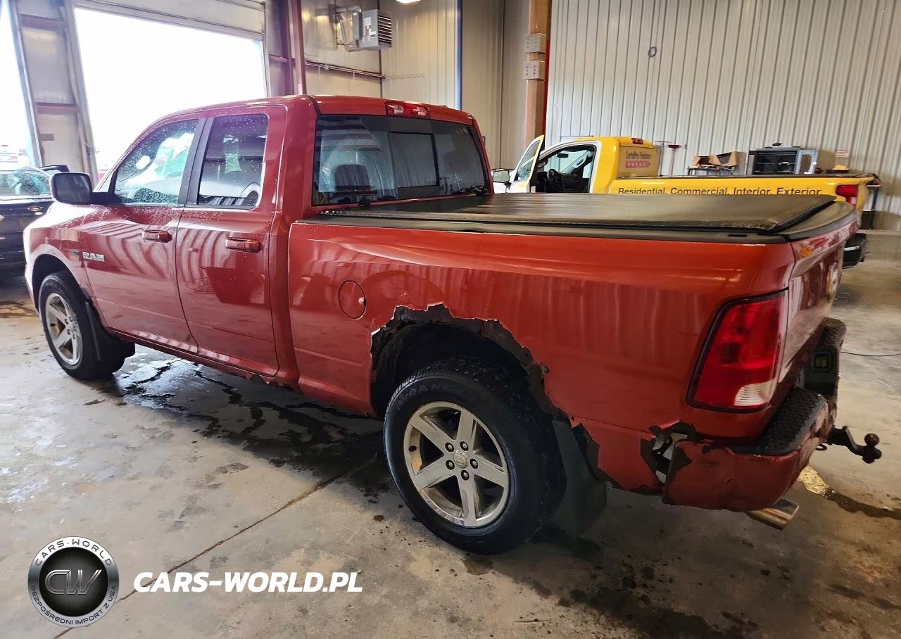 2009 Dodge Ram 1500 VIN:1D3HV18T19S709215 - 2