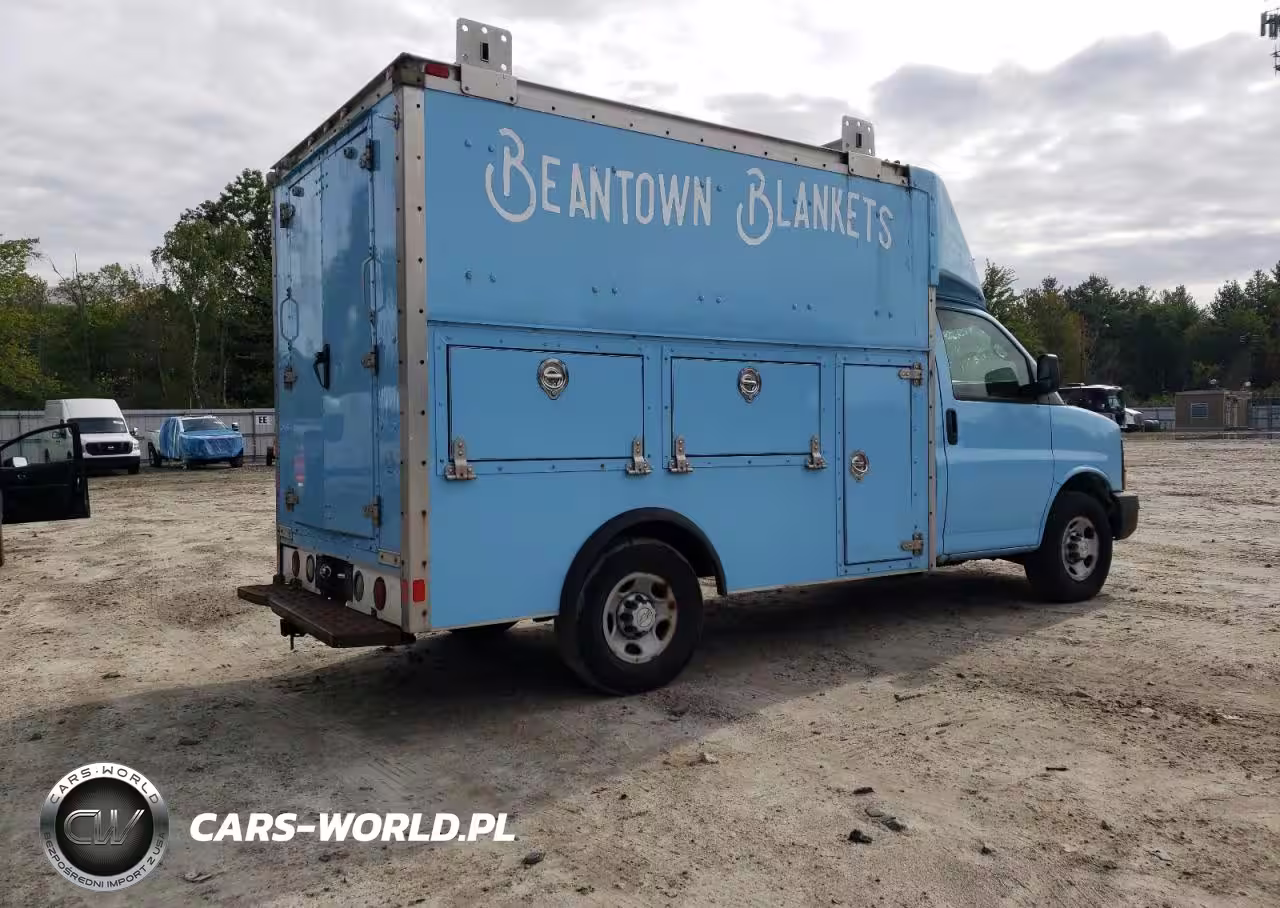 2008 Chevrolet Express G3500 VIN:1GBHG31C681103037 - 3