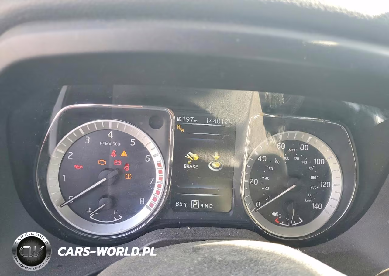 2018 Nissan Titan Sv VIN:1N6AA1E51JN532824 - 9