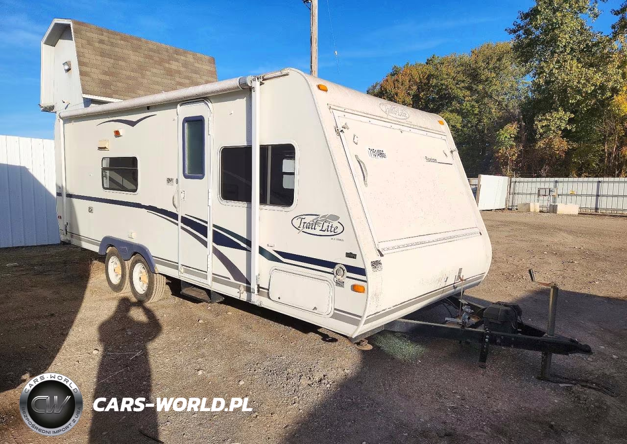 2004 R-Vision Trail Lite Camper – zdjęcie 1 z 10