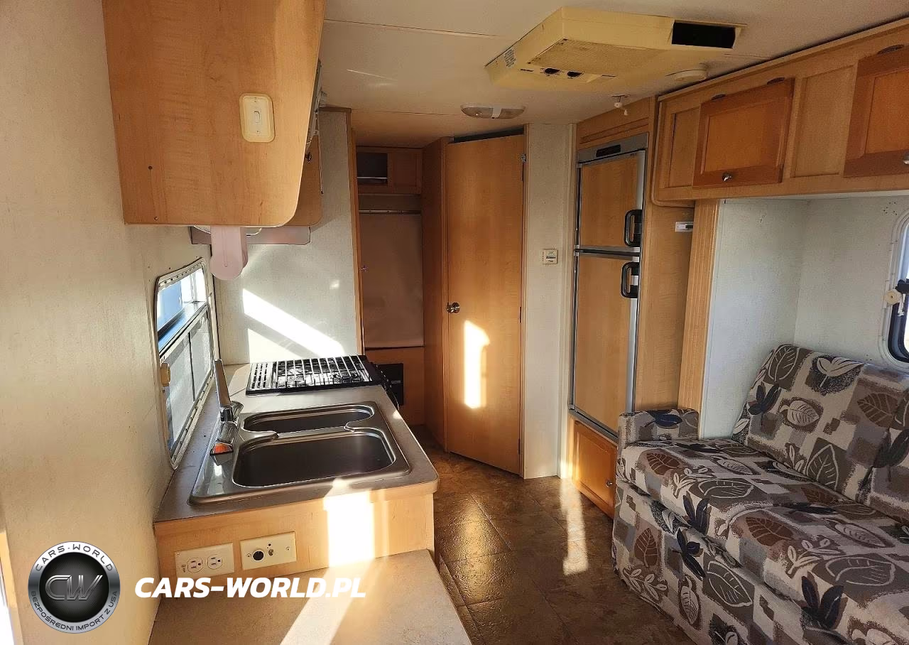 2004 R-Vision Trail Lite Camper VIN:4WY201L2841701113 - 6