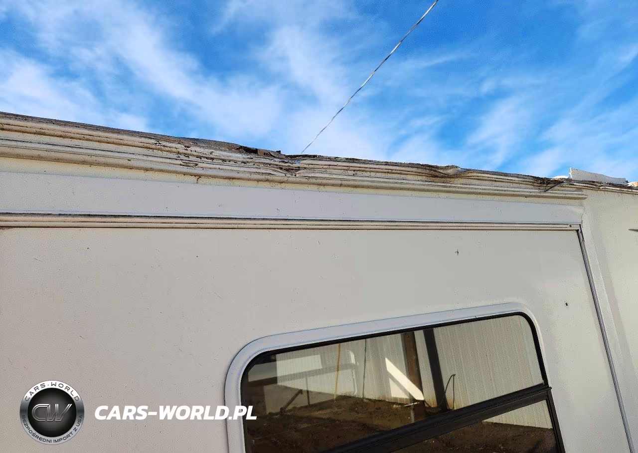 2004 R-Vision Trail Lite Camper VIN:4WY201L2841701113 - 9