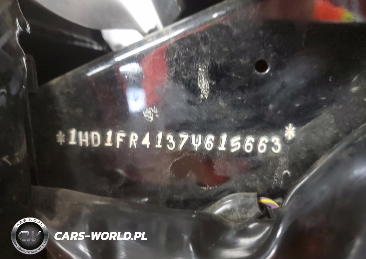 2007 Harley-Davidson Flhrci VIN:1HD1FR4137Y615663 - 9