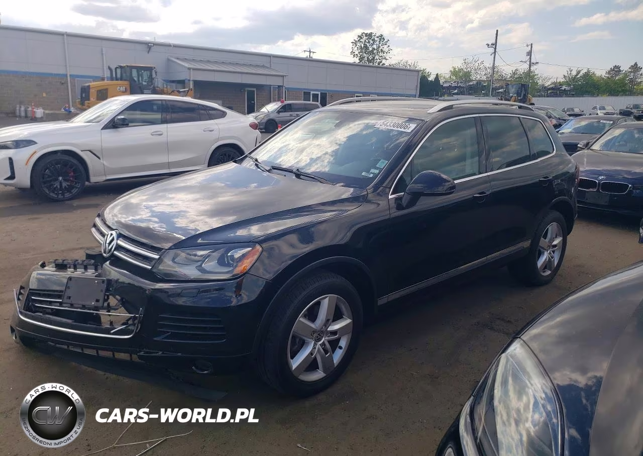 2011 Volkswagen Touareg V6 VIN:WVGFF9BP9BD005714 - 1