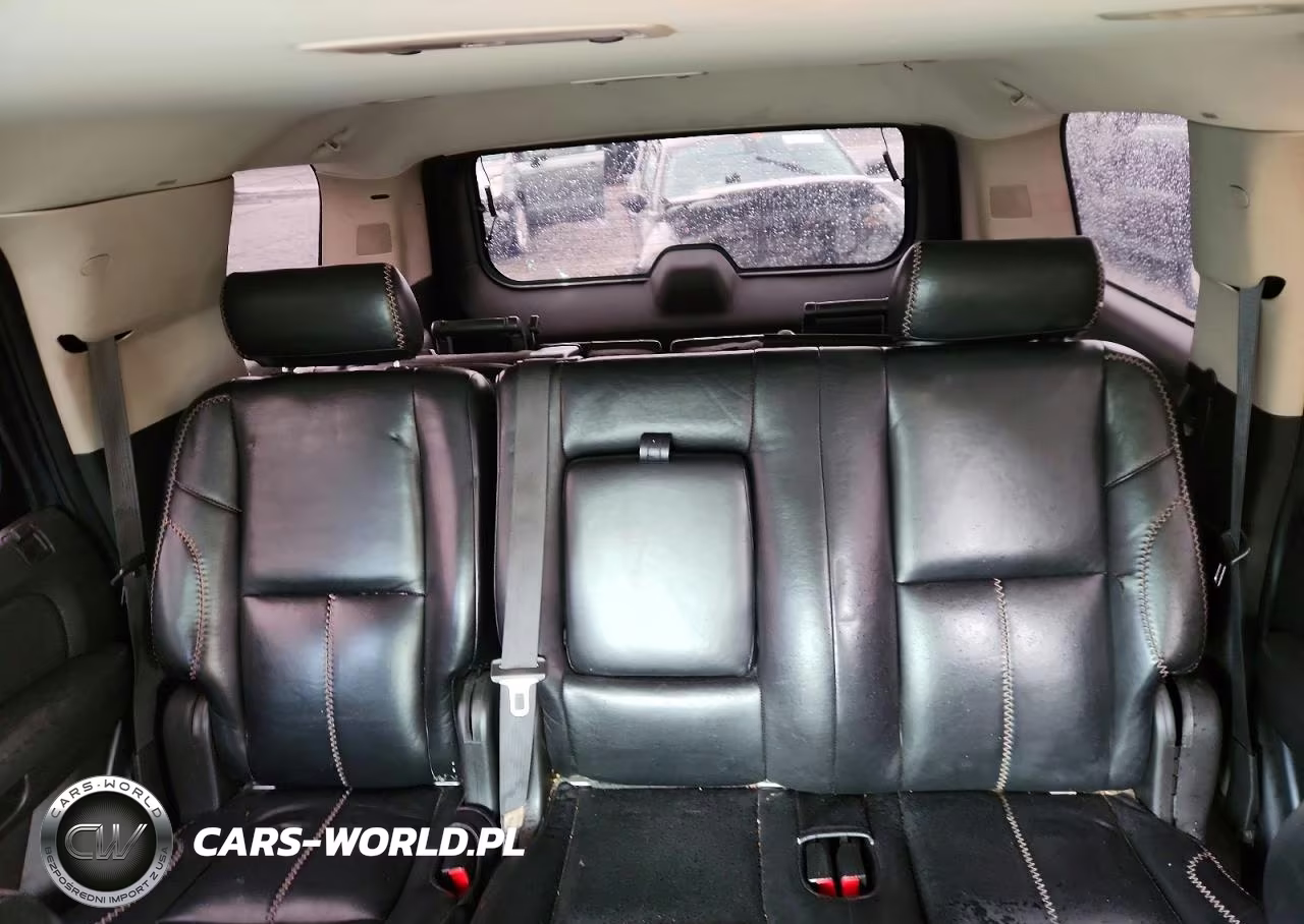 2007 Chevrolet Tahoe C1500 VIN:1GNFC13077J337408 - 10
