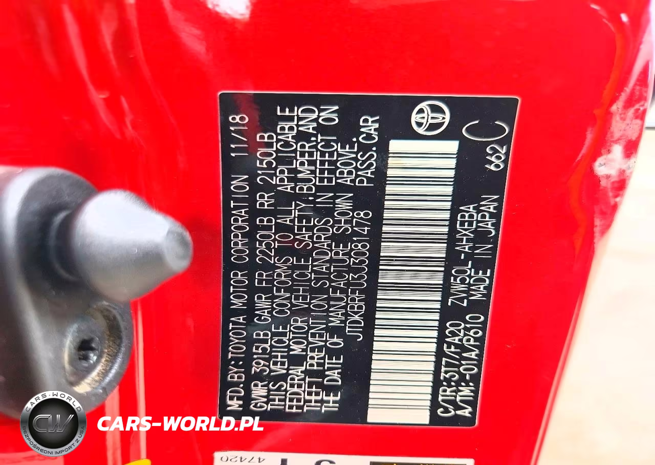 2018 Toyota Prius Two VIN:JTDKBRFU3J3081478 - 13