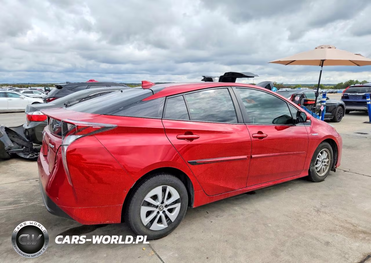 2018 Toyota Prius Two VIN:JTDKBRFU3J3081478 - 3