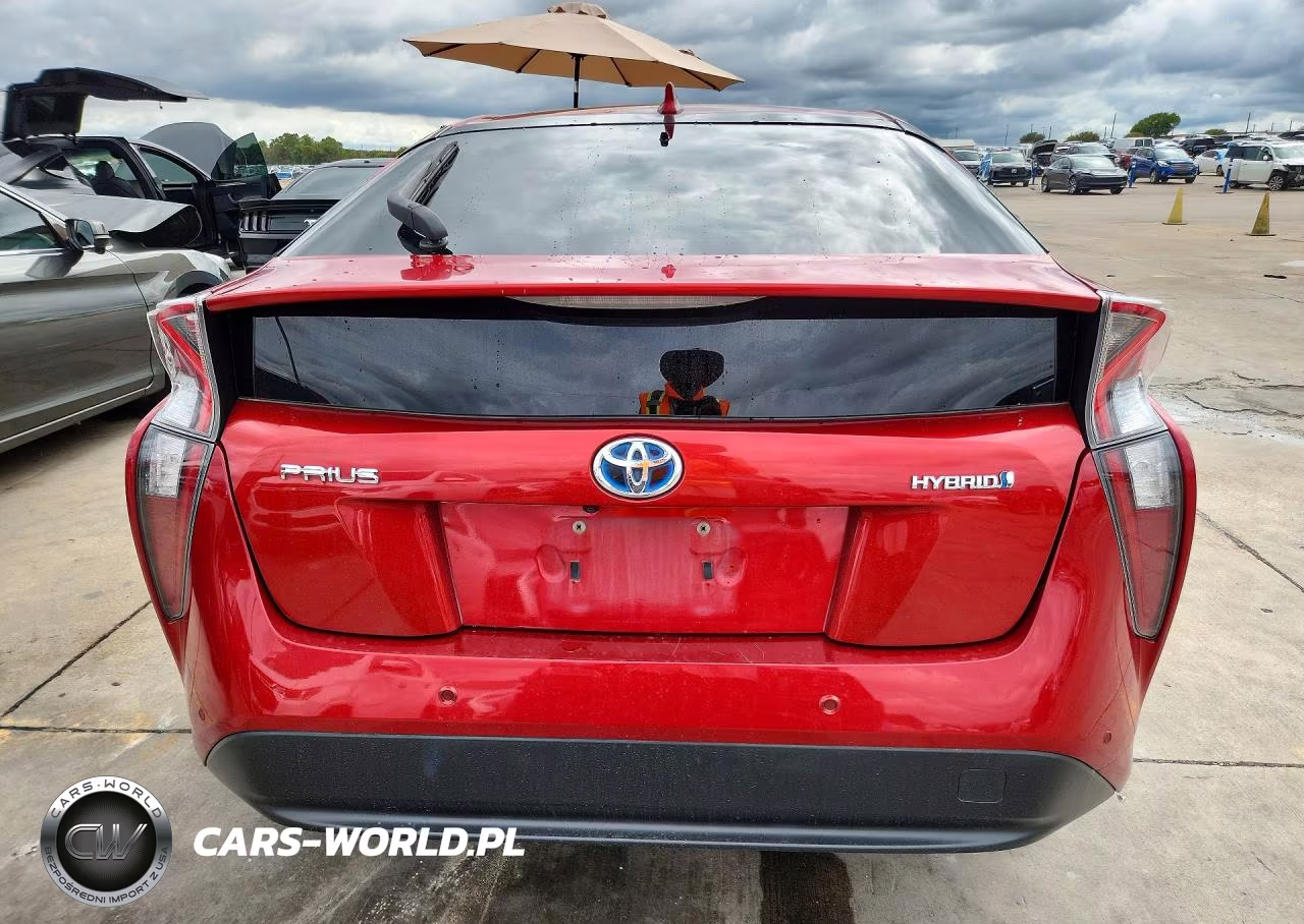 2018 Toyota Prius Two VIN:JTDKBRFU3J3081478 - 6