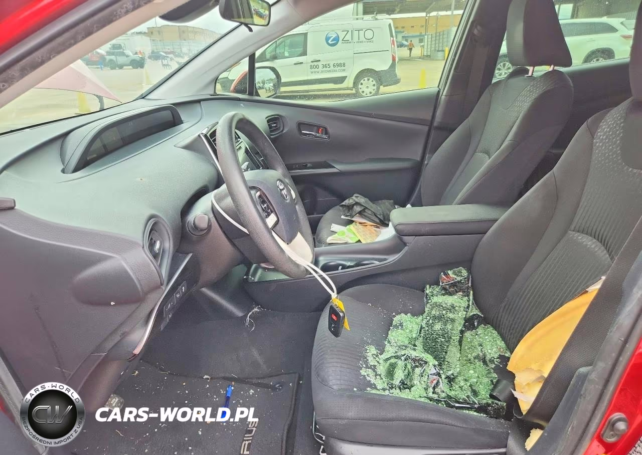 2018 Toyota Prius Two VIN:JTDKBRFU3J3081478 - 7
