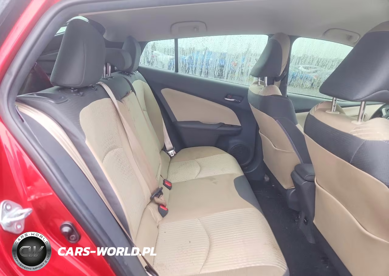 2017 Toyota Prius Two VIN:JTDKBRFU5H3556753 - 10