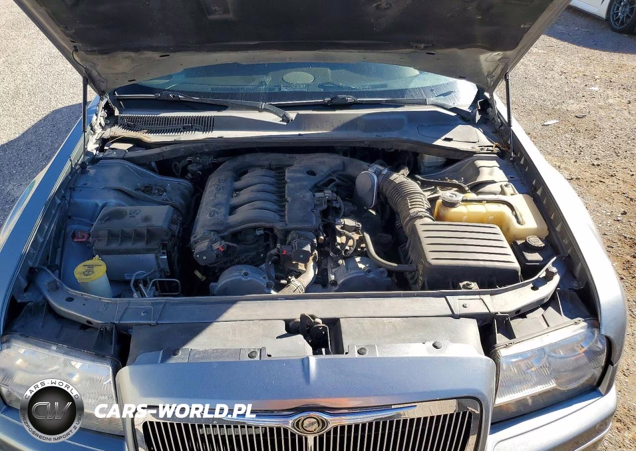 2007 Chrysler 300 Touring VIN:2C3LA53G87H724299 - 11