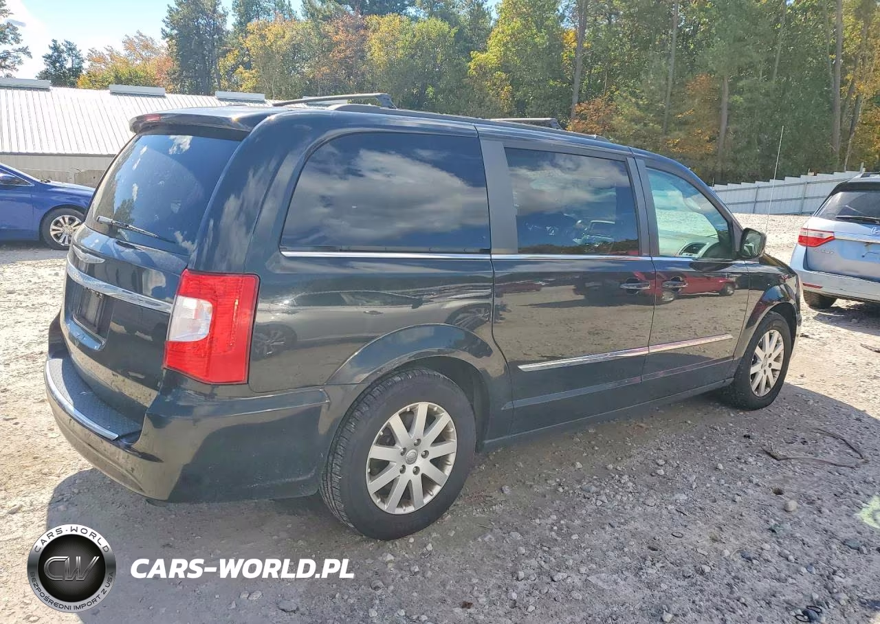 2014 Chrysler Town & Country Touring VIN:2C4RC1BG4ER216834 - 3