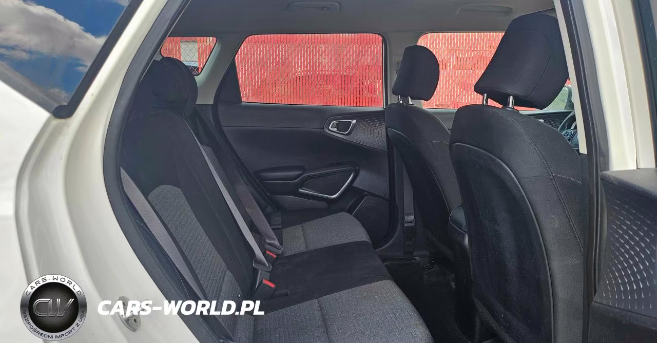 2020 Kia Soul S VIN:KNDJ23AU5L7017051 - 6