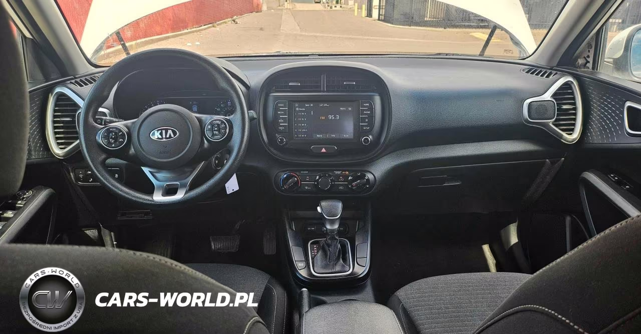 2020 Kia Soul S VIN:KNDJ23AU5L7017051 - 9