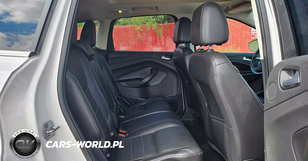 2016 Ford Escape Titanium VIN:1FMCU9J98GUC63564 - 6
