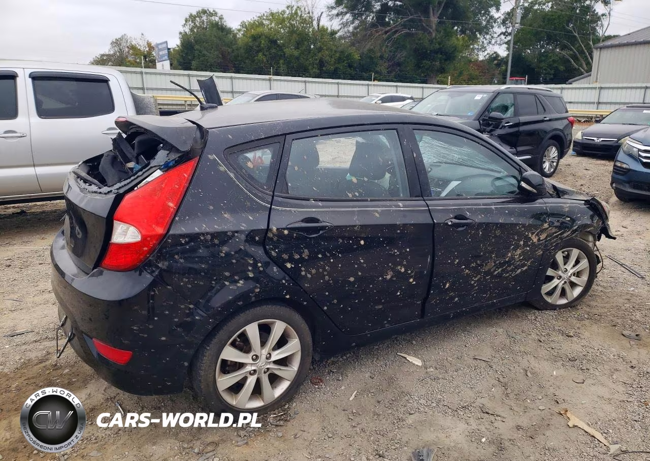 2013 Hyundai Accent Se VIN:KMHCU5AEXDU080765 - 3