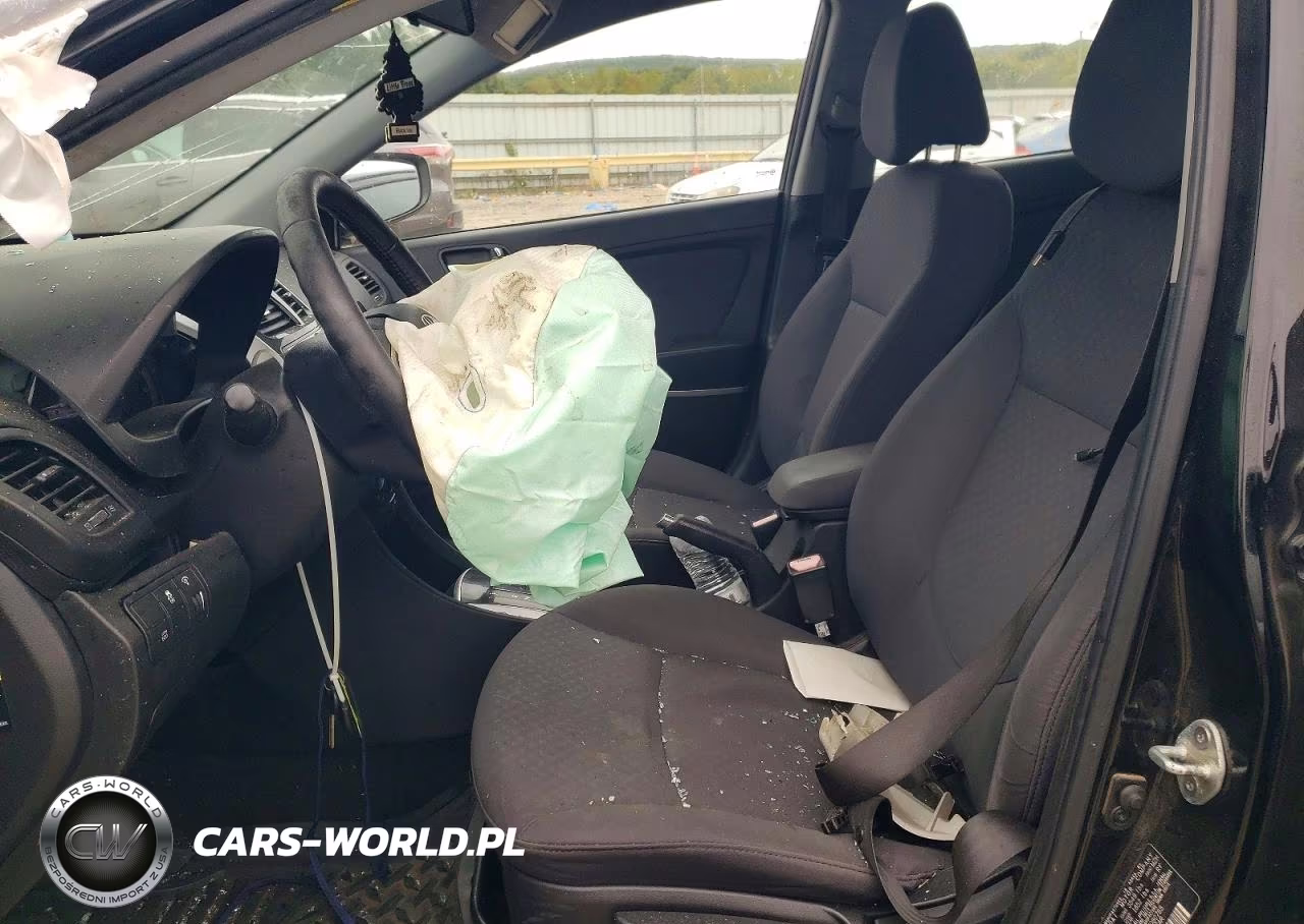 2013 Hyundai Accent Se VIN:KMHCU5AEXDU080765 - 7